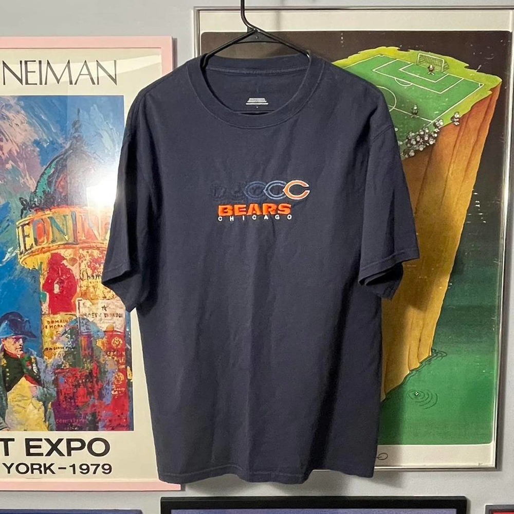 Vintage Embroidered Chicago Bears Tee - SIZE XL